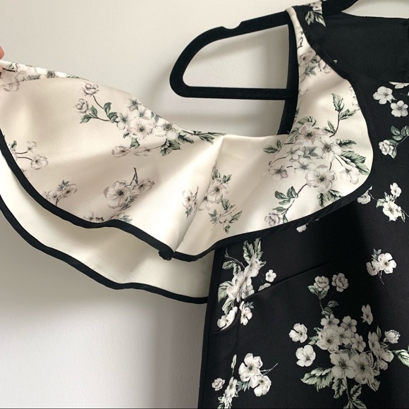 AMUR Jennifer Floral Cold Shoulder Mini Dress - Picture 6 of 9